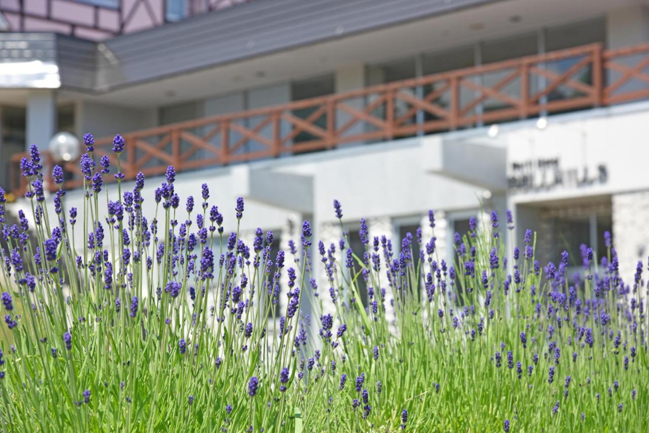 Furano Hotel Bell Hills Exterior foto